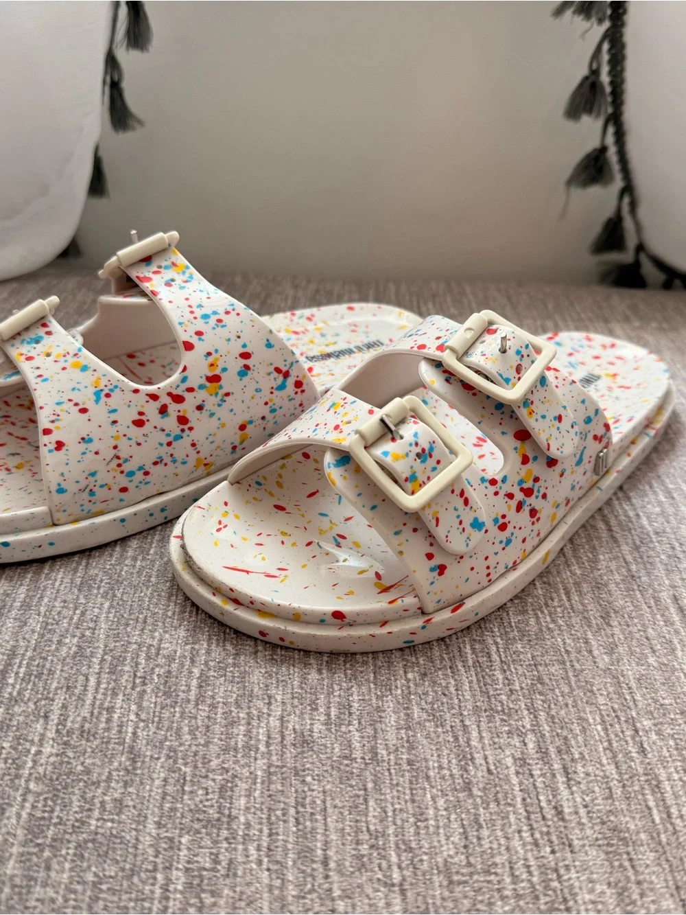 Mini Melissa White Slide Sandals with Colorful Speckle Print size 2